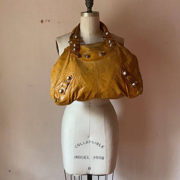 BALENCIAGA I GSH Brief Handbag - Picture 16 of 16